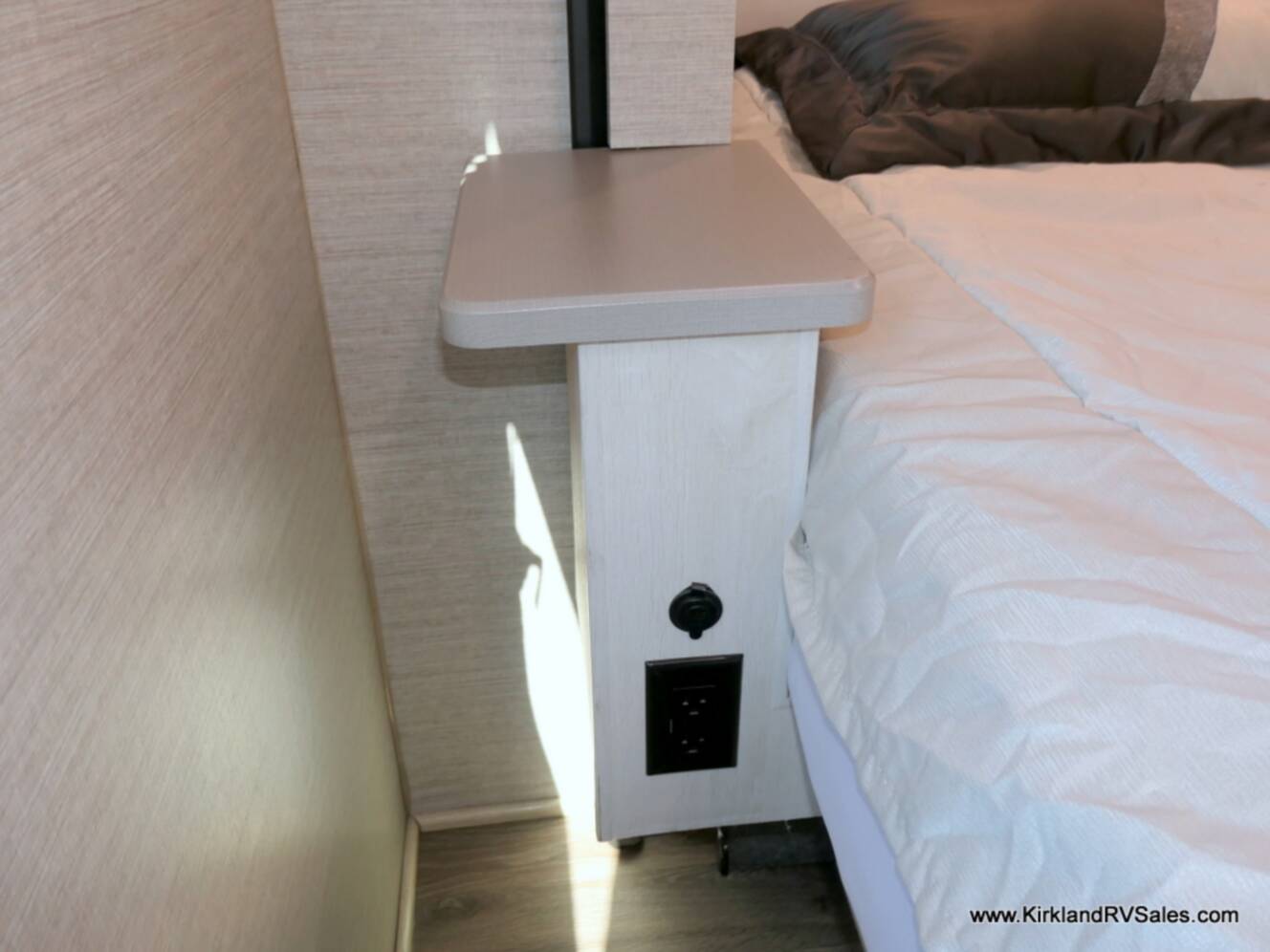 A photo of this 2020 Winnebago INTENT 28Y