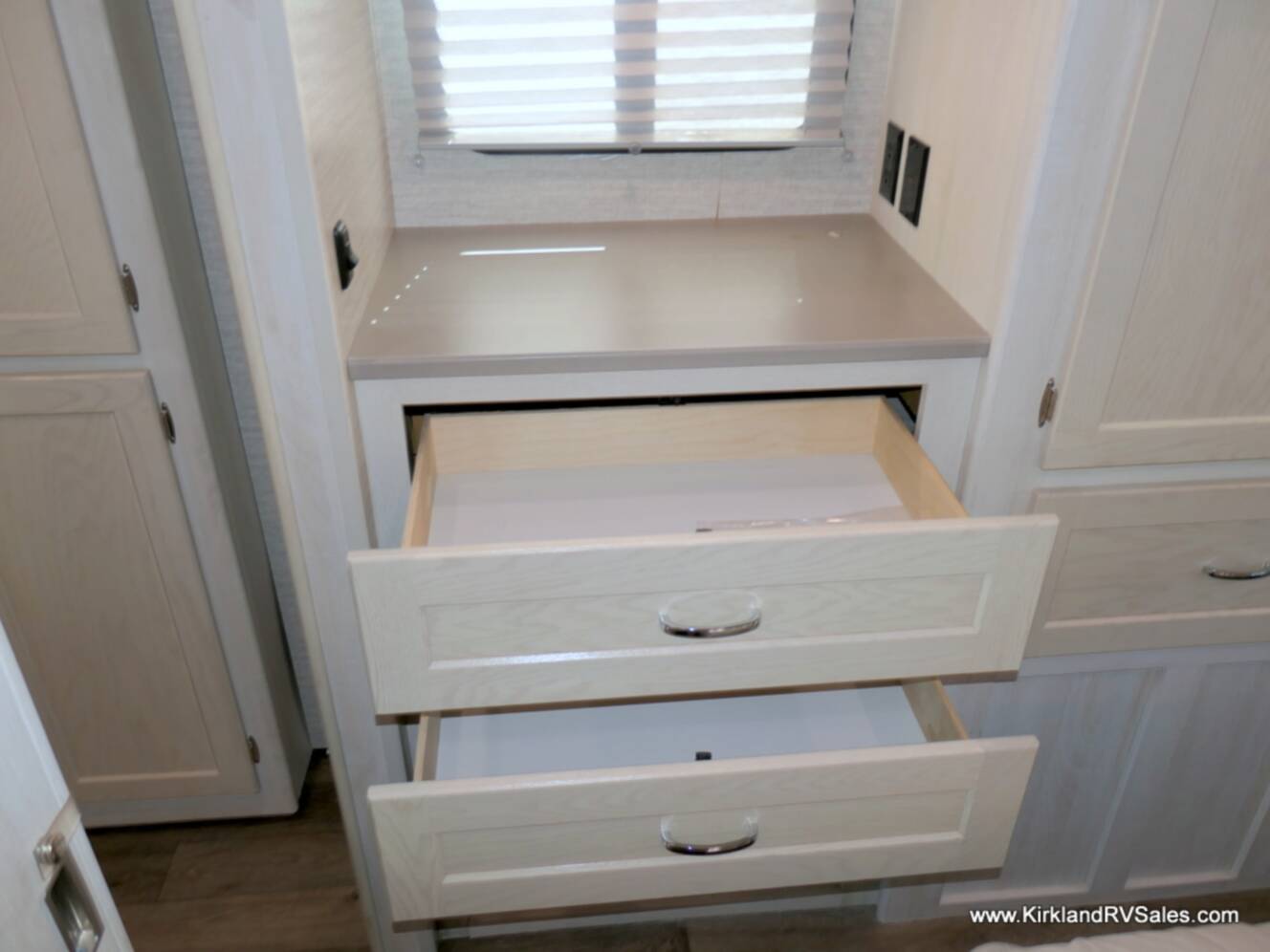 A photo of this 2020 Winnebago INTENT 28Y