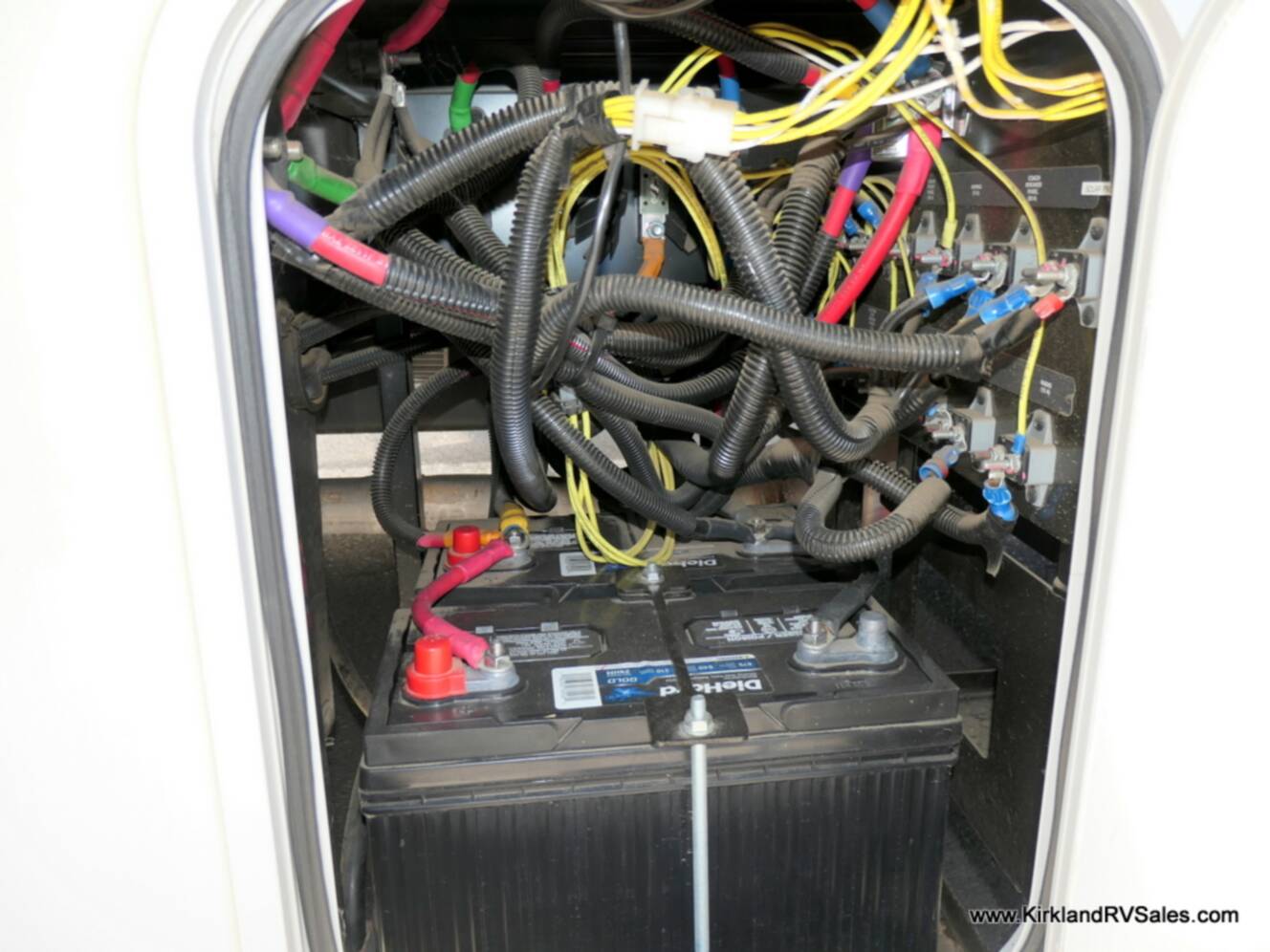 A photo of this 2020 Winnebago INTENT 28Y
