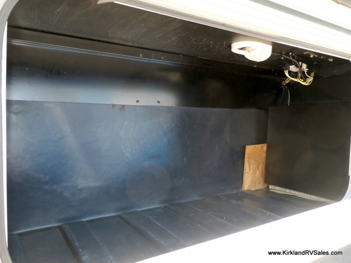 A photo of this 2020 Winnebago INTENT 28Y