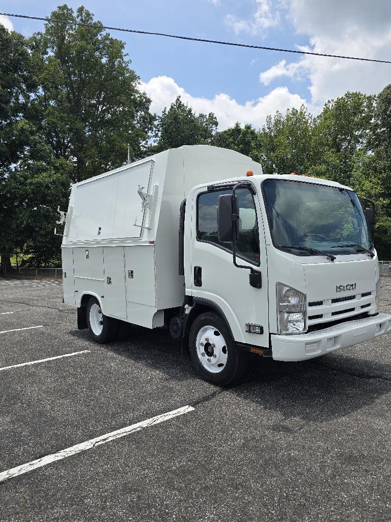 2014 ISUZU NPR HD in Altavista, VA