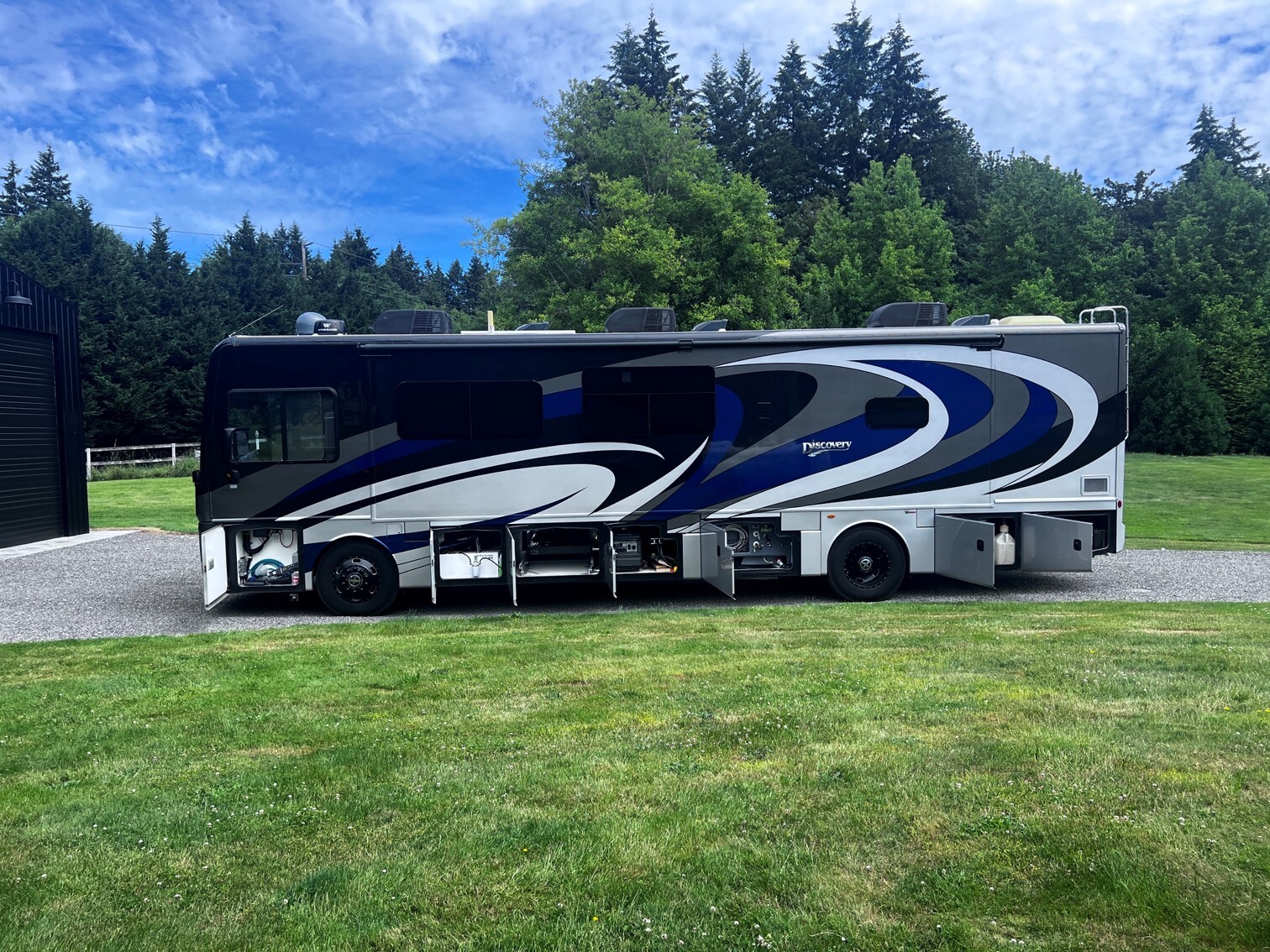 2019 Fleetwood DISCOVERY 38K in east olympia WA