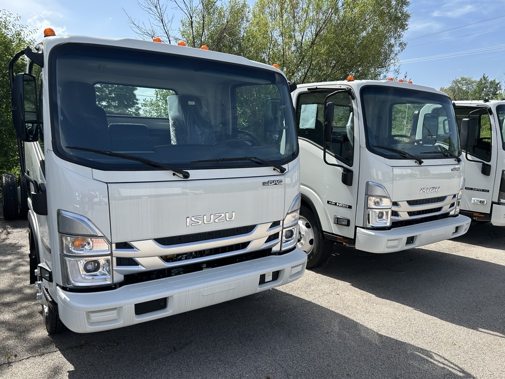 2026 ISUZU NPR HD GAS in West Chicago, IL