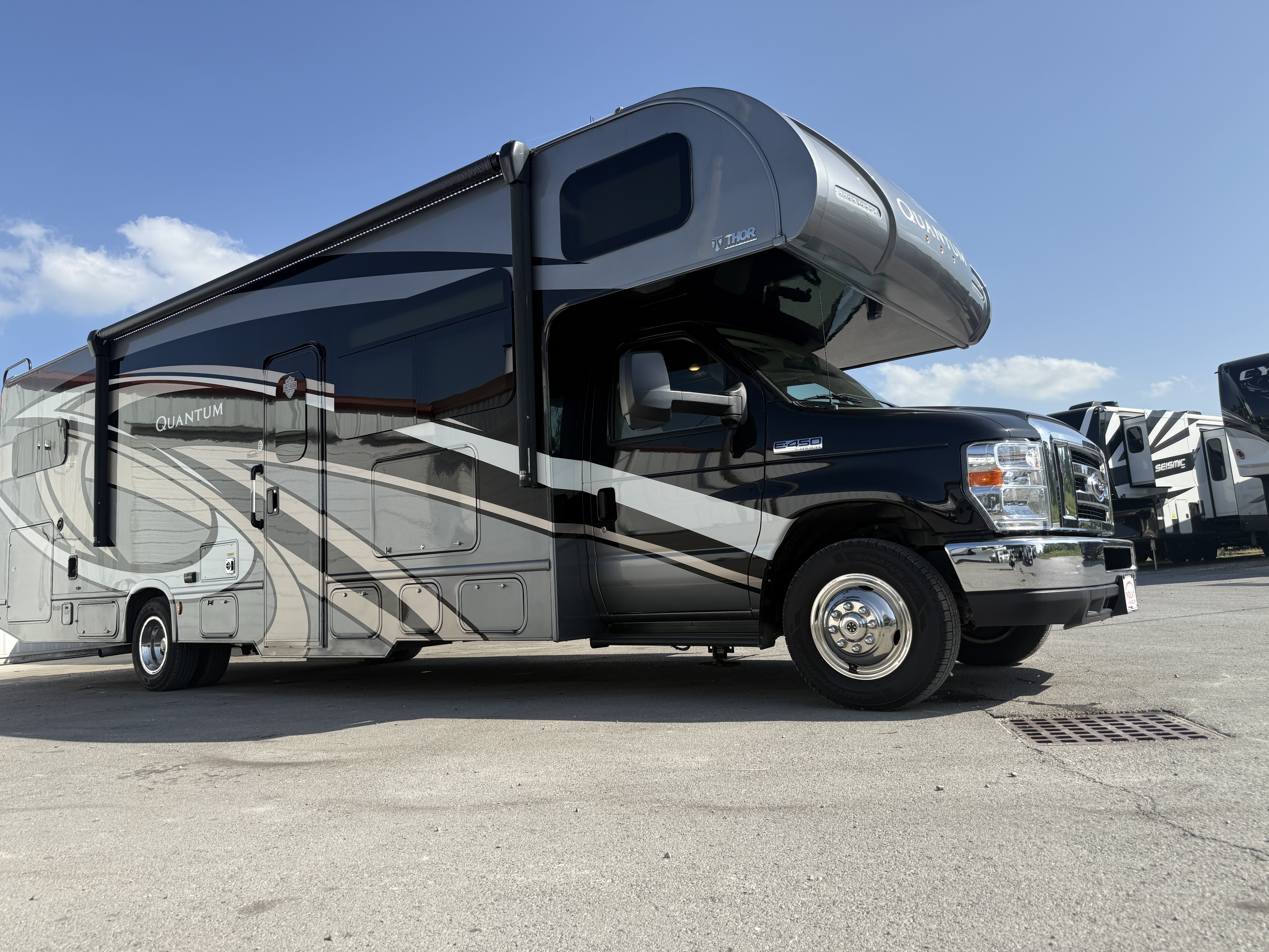 2019 Thor Motor Coach QUANTUM 31LF LF31 in findlay OH