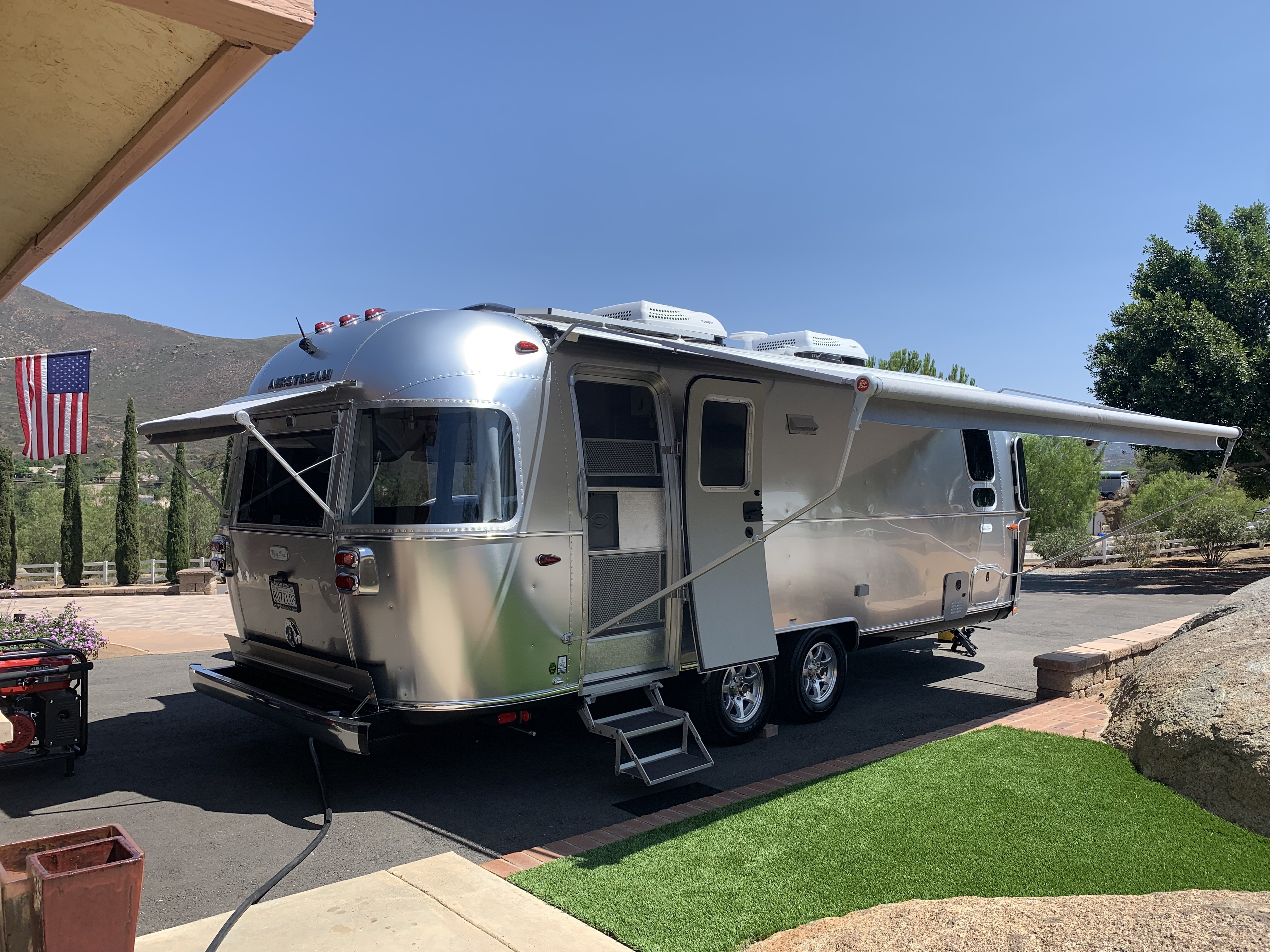2022 Airstream FLYING CLOUD 25FB QUEEN RV