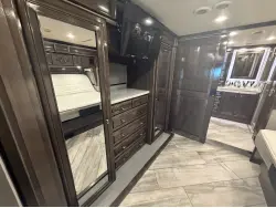 2020 FLEETWOOD DISCOVERY LXE 40M