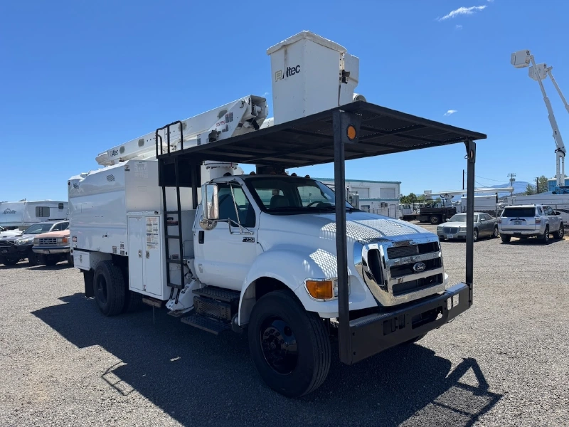 2015 FORD F750