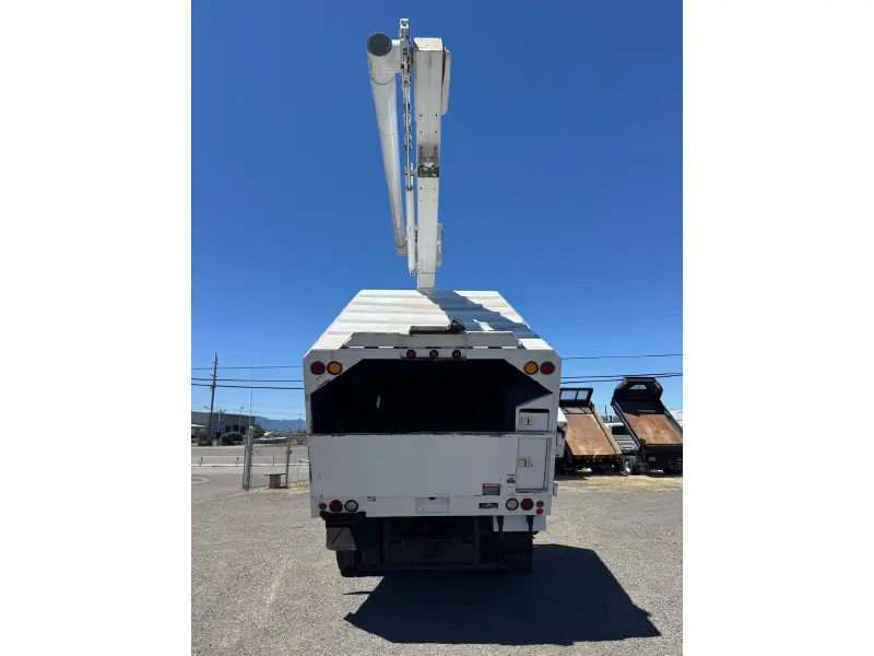 2015 FORD F750