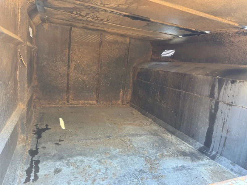 2015 FORD F750
