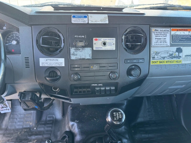 2015 FORD F750