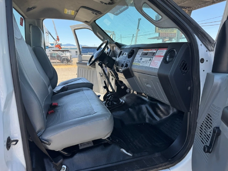 2015 FORD F750