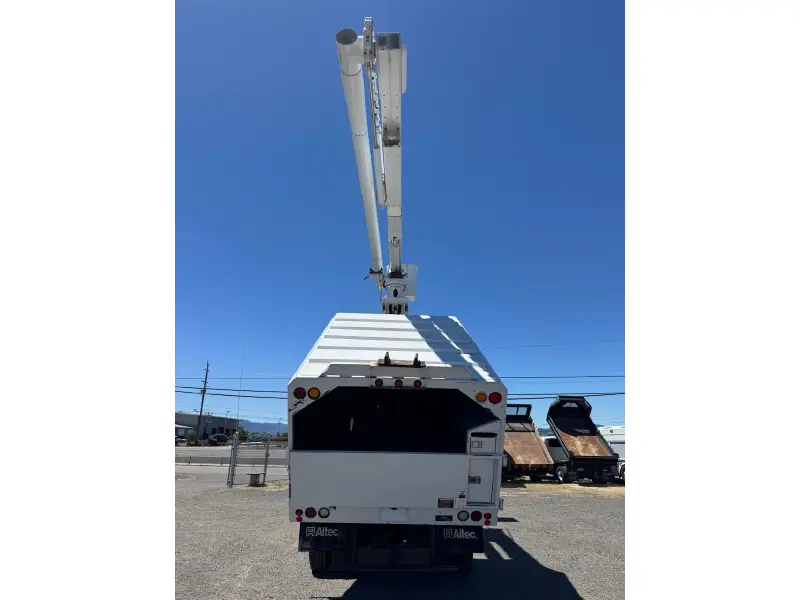 2015 FORD F750