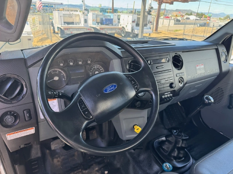 2015 FORD F750