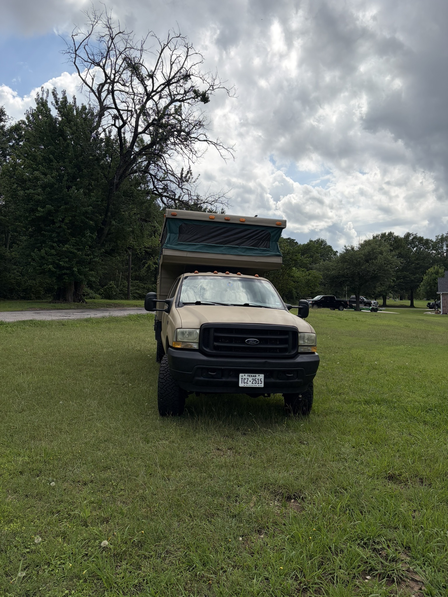 2002 Custom CAMPER in bonham TX