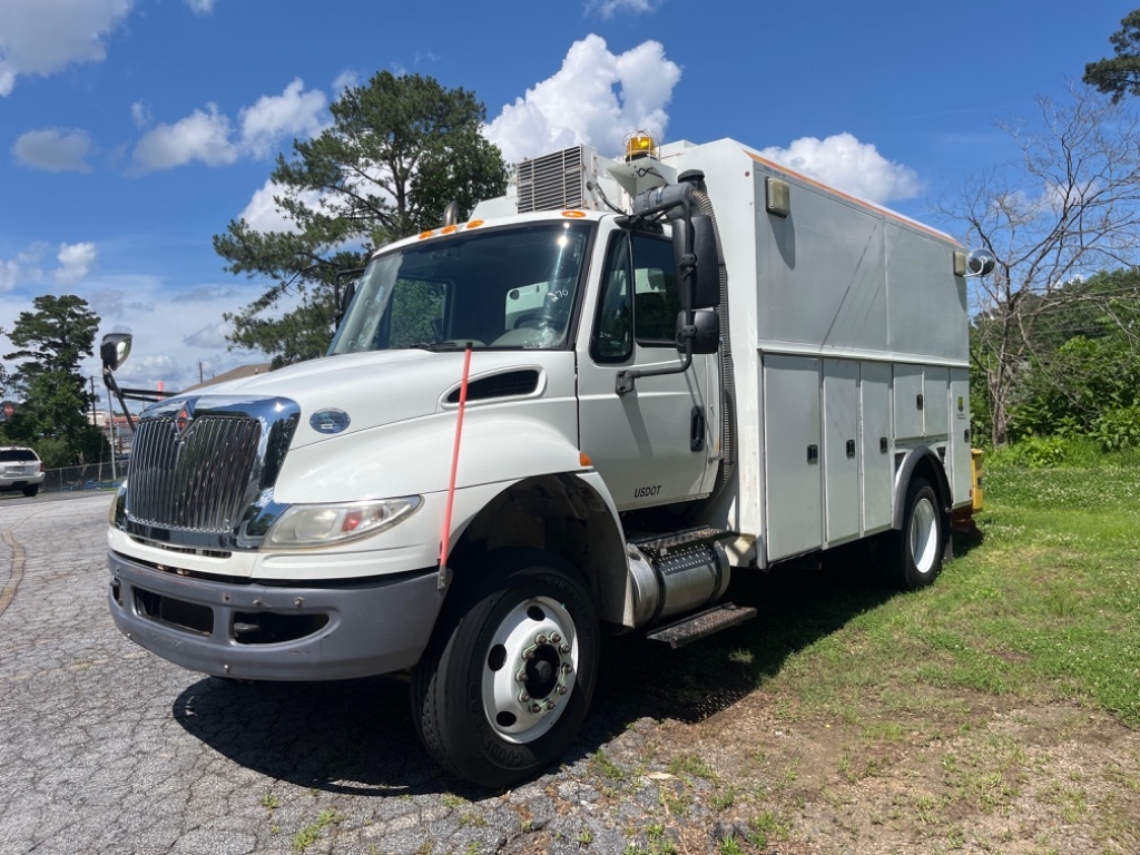 2015 INTERNATIONAL 4300 in Marietta, GA