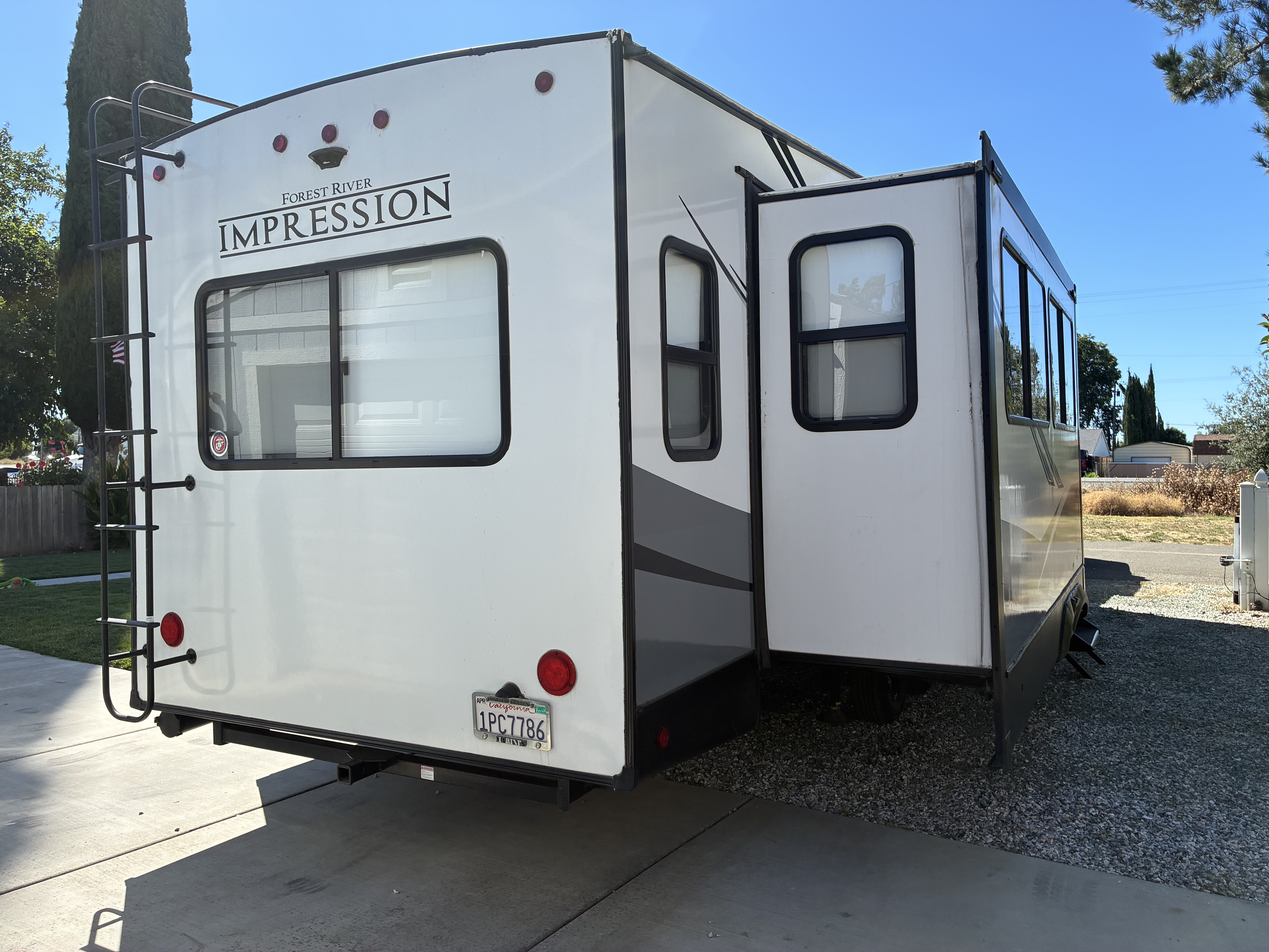 2022 Forest River IMPRESSION 280RL in clements CA