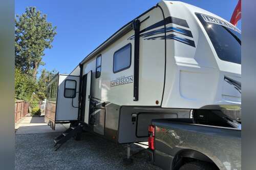 2022 Forest River IMPRESSION 280RL in clements CA