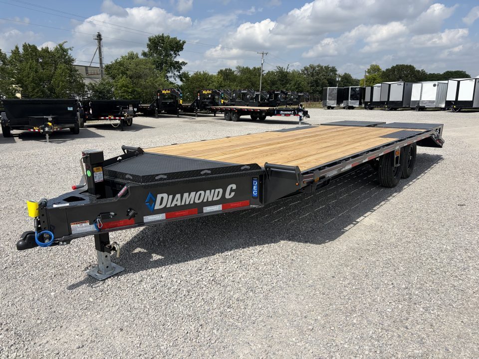 2026 Diamond C Trailers DEC207L22X102 in Woodburn, IN