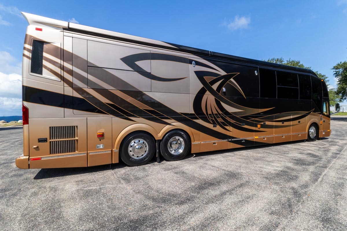 2014 Prevost MILLENNIUM H3 45 in bradenton FL