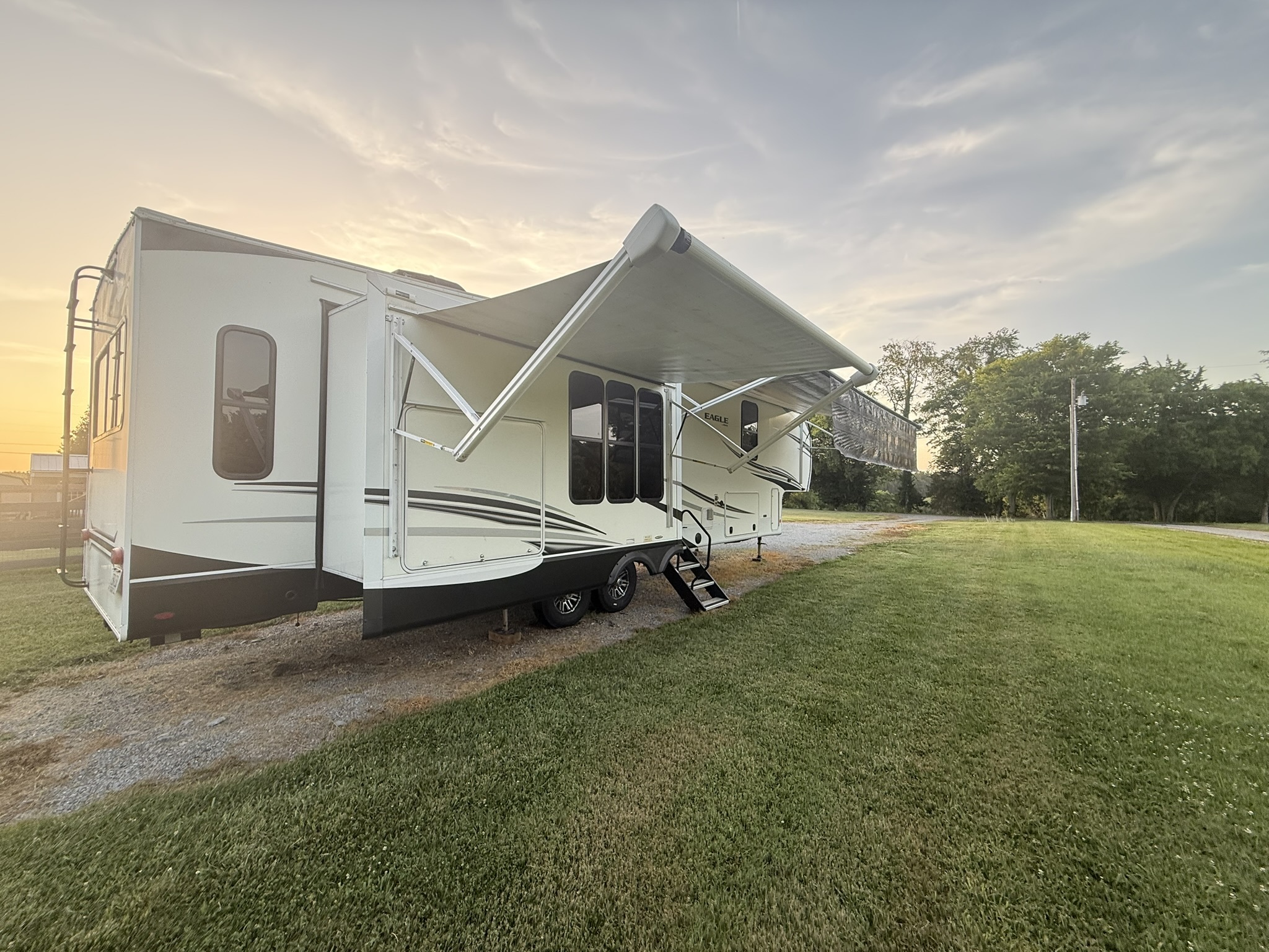 2021 Jayco EAGLE 336FBOK in cross plains TN