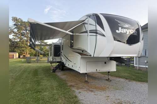 2021 Jayco EAGLE 336FBOK in cross plains TN