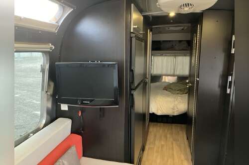 2010 Airstream INTERNATIONAL SIGNATURE 25FB SIGNATURE in hailey ID