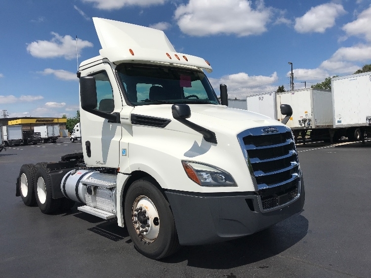 2018 FREIGHTLINER CASCADIA 126 in Allentown, PA