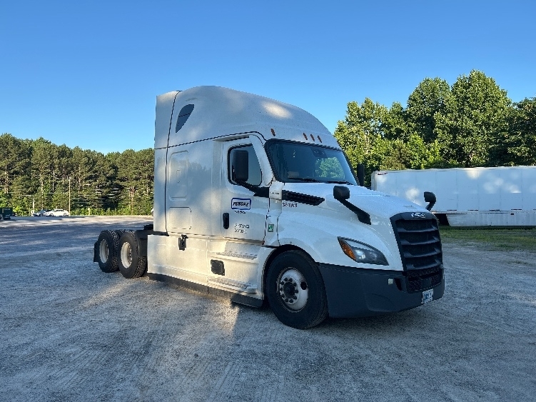 2022 FREIGHTLINER CASCADIA 126 in Atlanta, GA