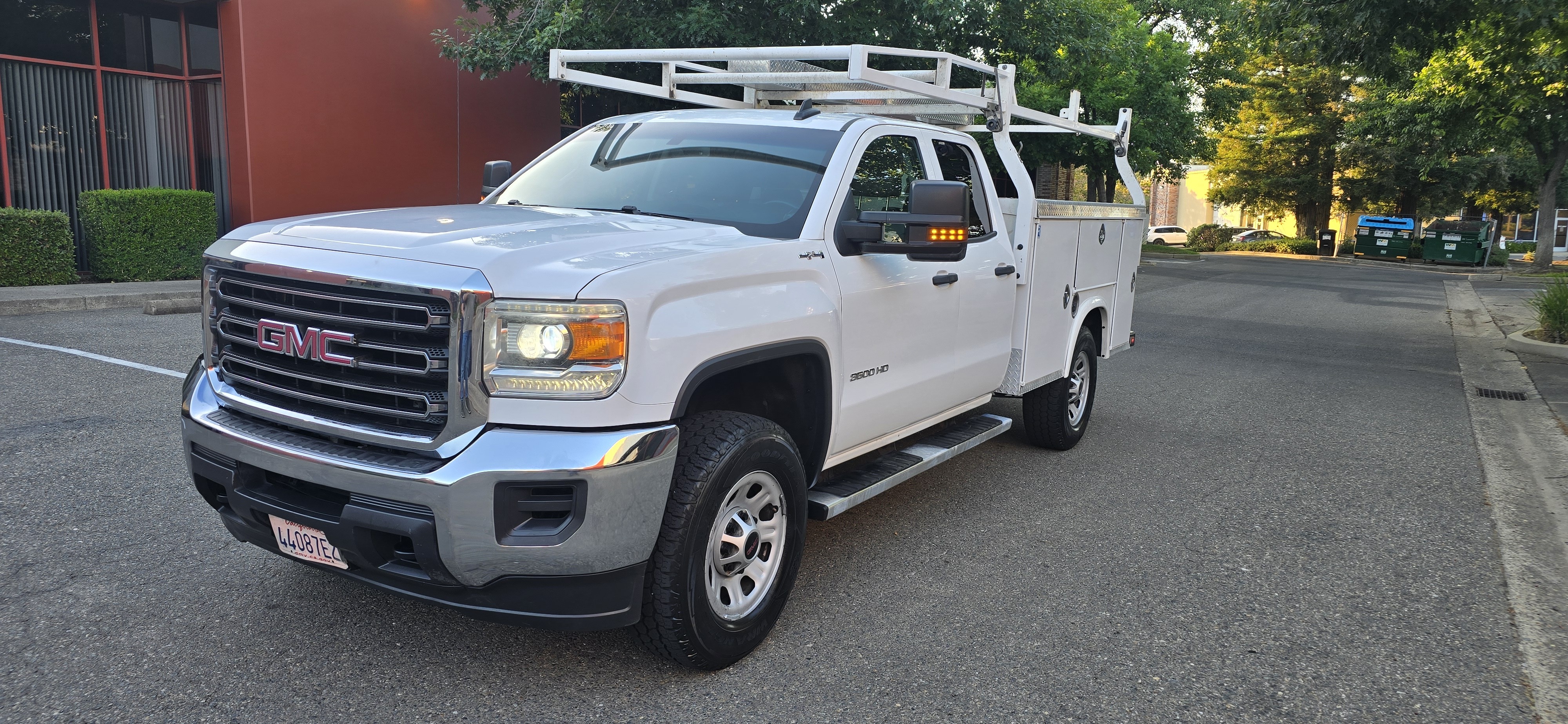 2016 GMC SIERRA in Sacramento, CA