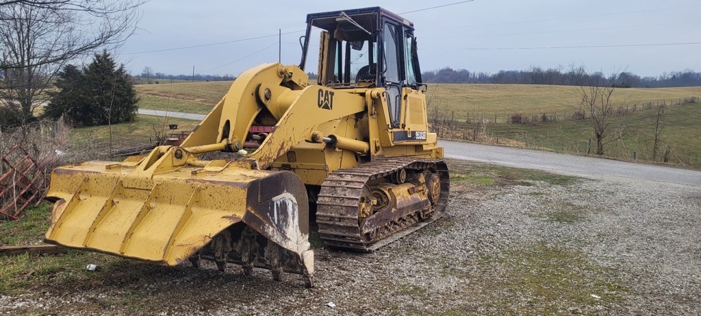 CATERPILLAR 953 in Cincinnati, OH