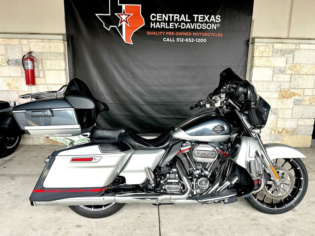 2019 Harley-Davidson Touring CVO Street Glide CVO STREET GLIDE in Round Rock, TX