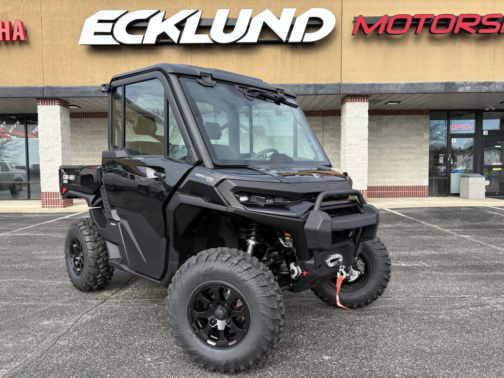2026 Can-Am Defender XT CAB HD11 in appleton WI