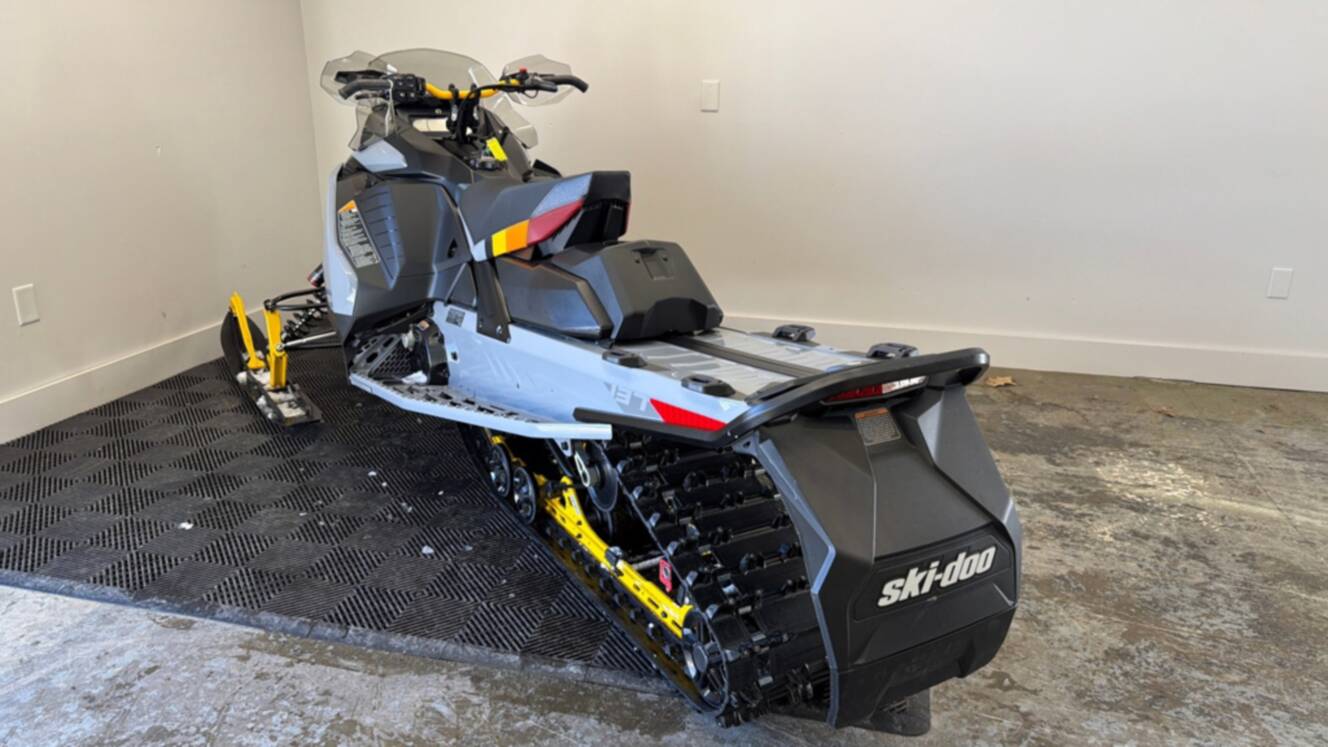 A photo of this 2026 Ski-Doo MZX ADRENALINE W/ BLIZZARD PACKAGE 600R E-TEC 137