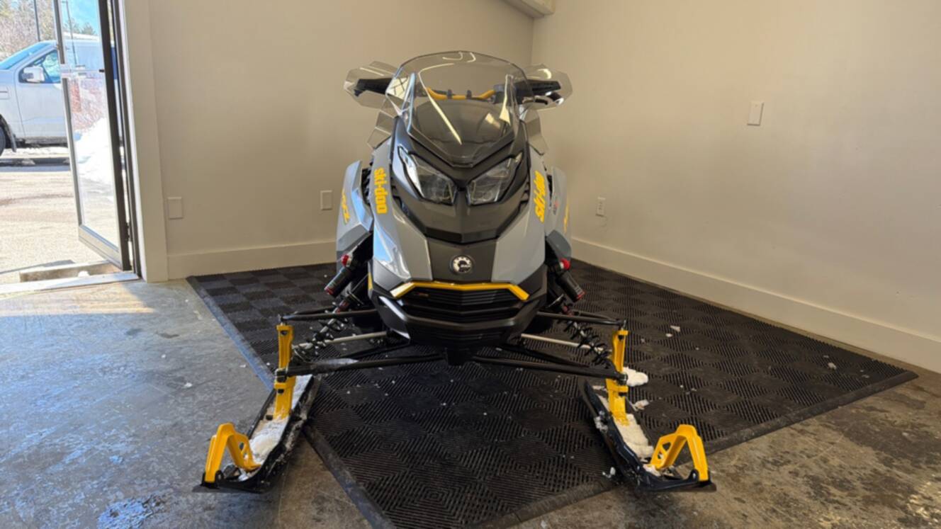 A photo of this 2026 Ski-Doo MZX ADRENALINE W/ BLIZZARD PACKAGE 600R E-TEC 137