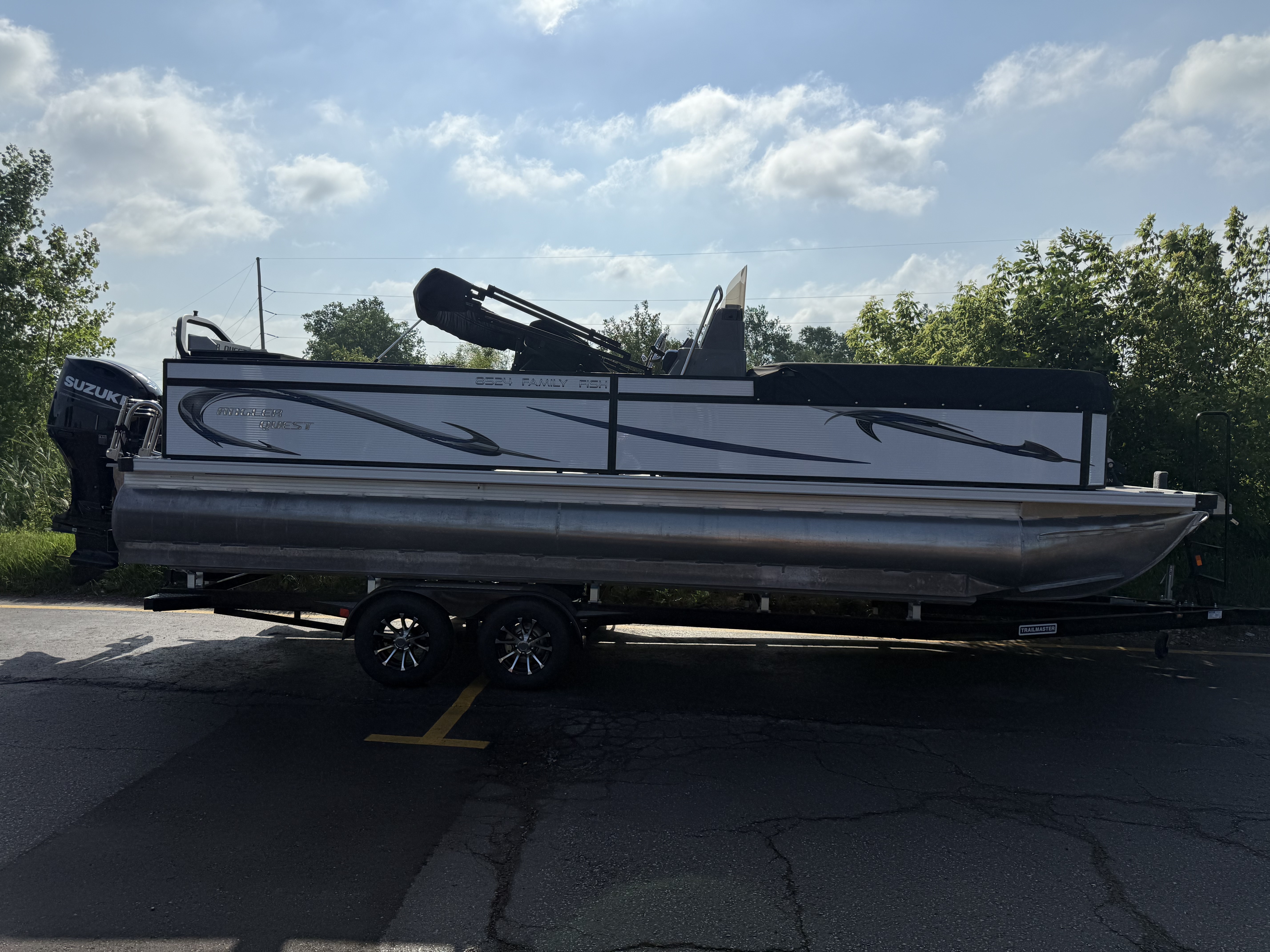 2026 Angler Quest 8524 Family Fish PRO in fenton MI