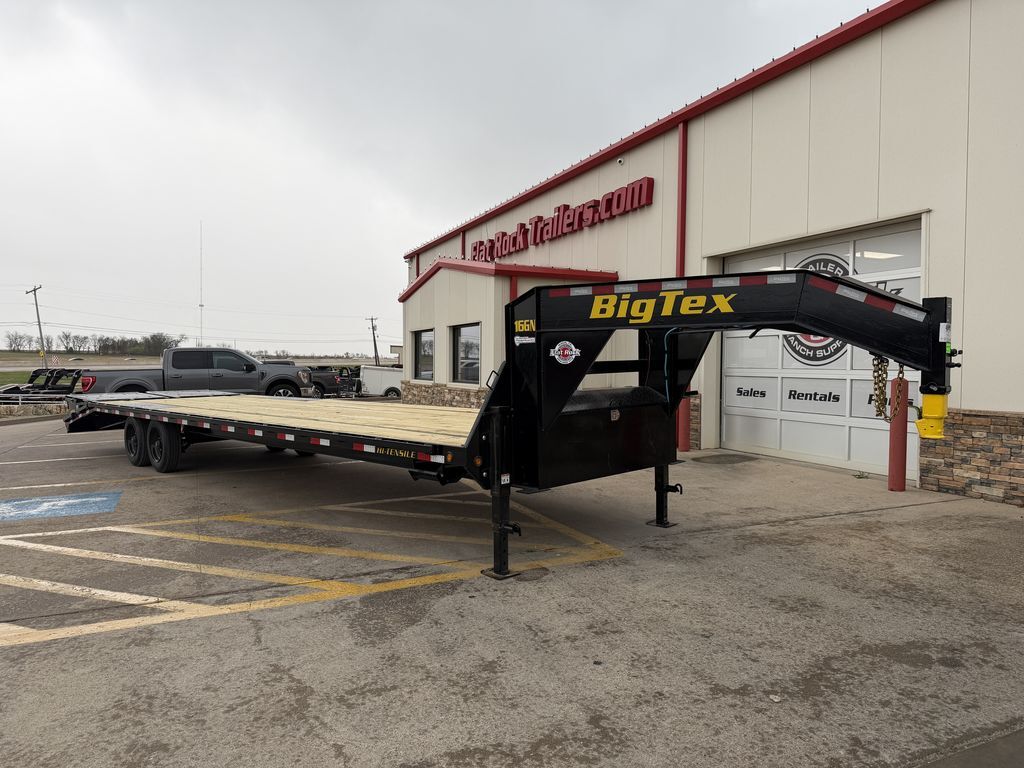 2027 BIG TEX TRAILERS 16GN 28+5 w/ Mega Ramps in Hewitt, TX