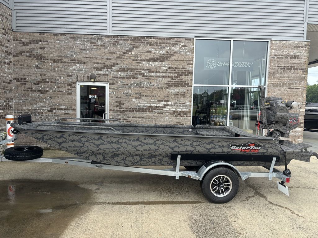 2026 Gator Tail Savage Mid DeckSeries 50" x 17' in guntersville AL