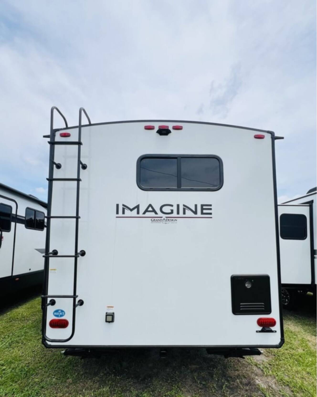 A photo of this 2026 Grand Design IMAGINE Imagine 2600RB