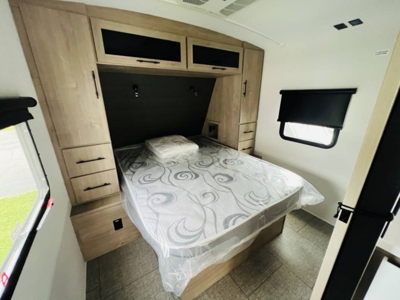 A photo of this 2026 Grand Design IMAGINE Imagine 2600RB