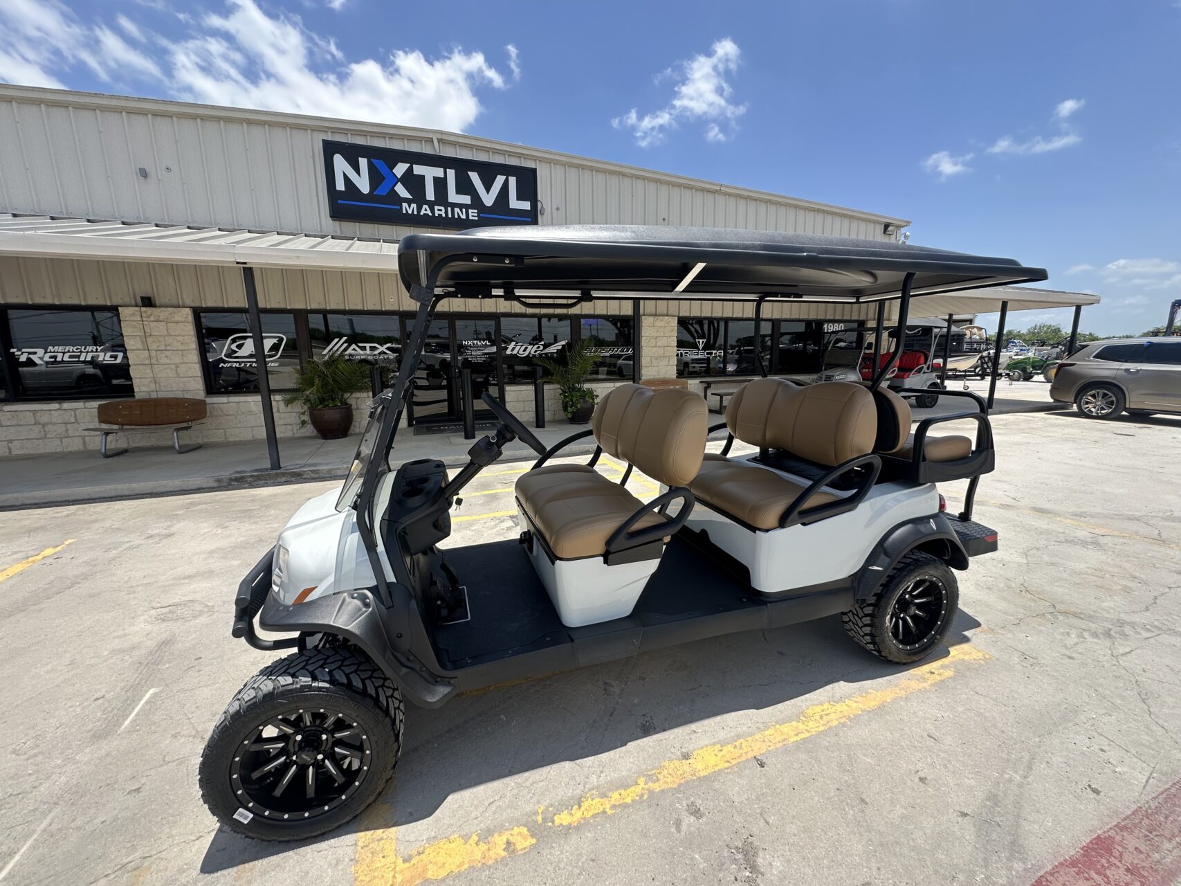 2027 Club Car 6P GAS 6 PASSENGER GAS in new braunfels TX