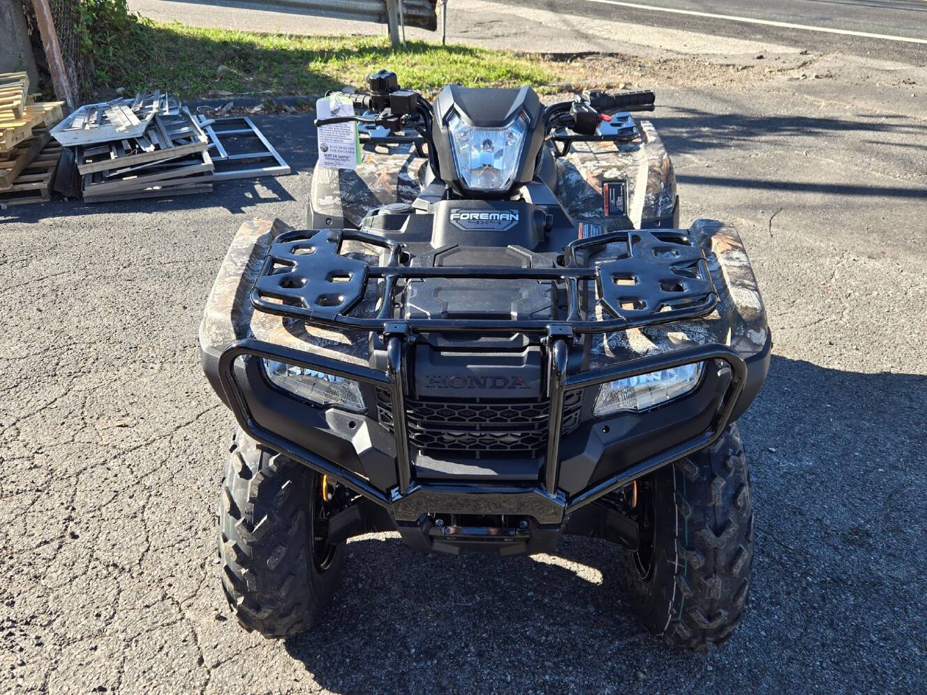 A photo of this 2026 Honda FourTrax Foreman 4x4