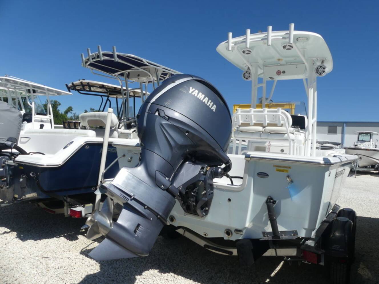 A photo of this 2015 Sportsman Masters 227 Bay Boat