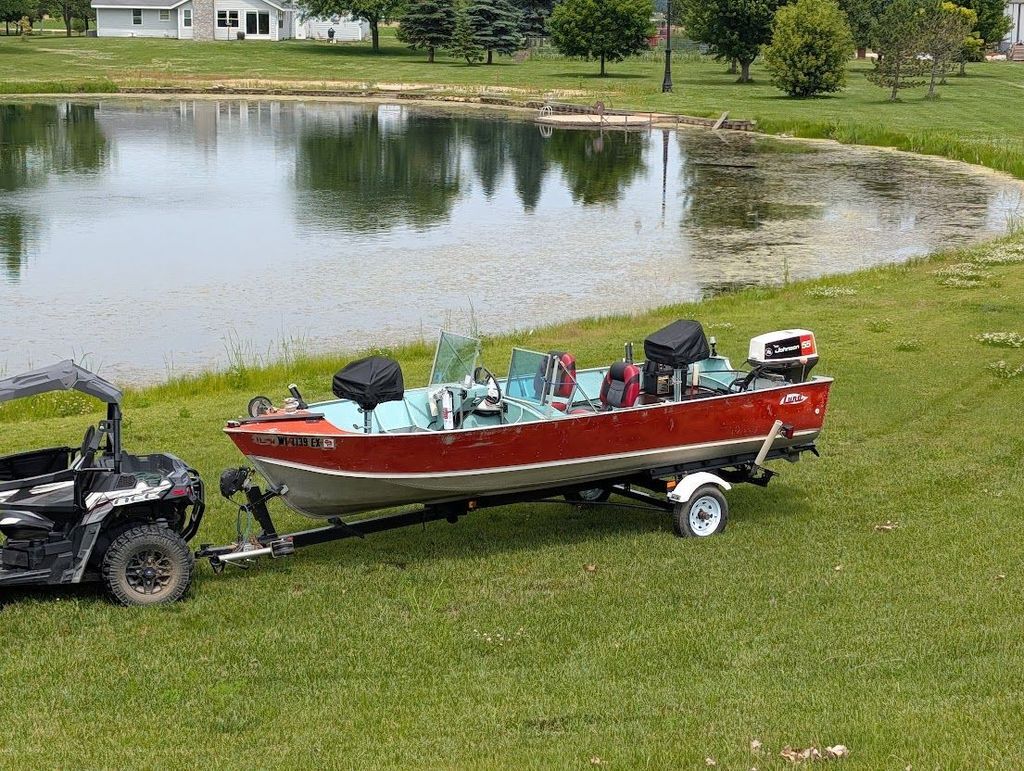 1976 Lund Big Resorter in union grove WI