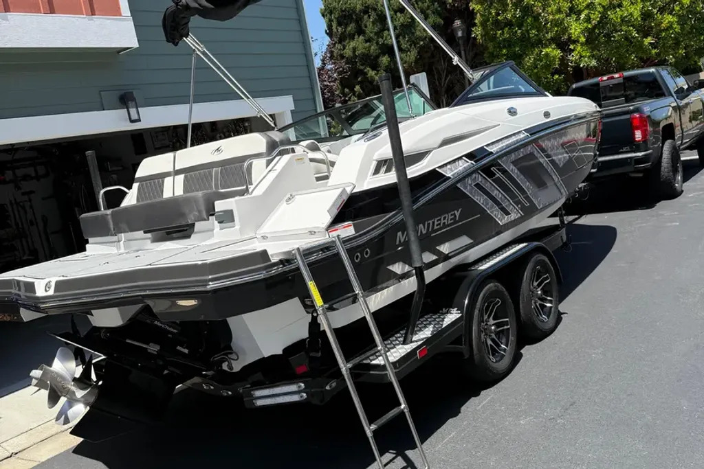 2019 Monterey M4 in san lorenzo CA