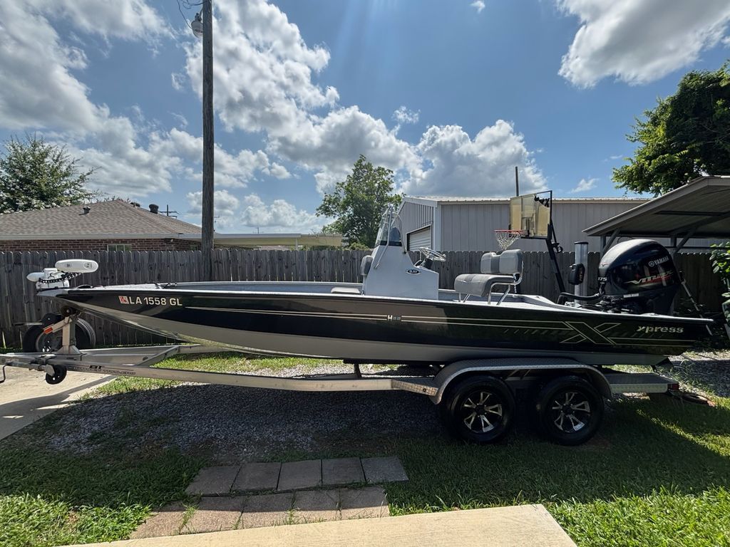 2020 Xpress H22B Bay W/ YAMAHA F150LB in hahnville LA