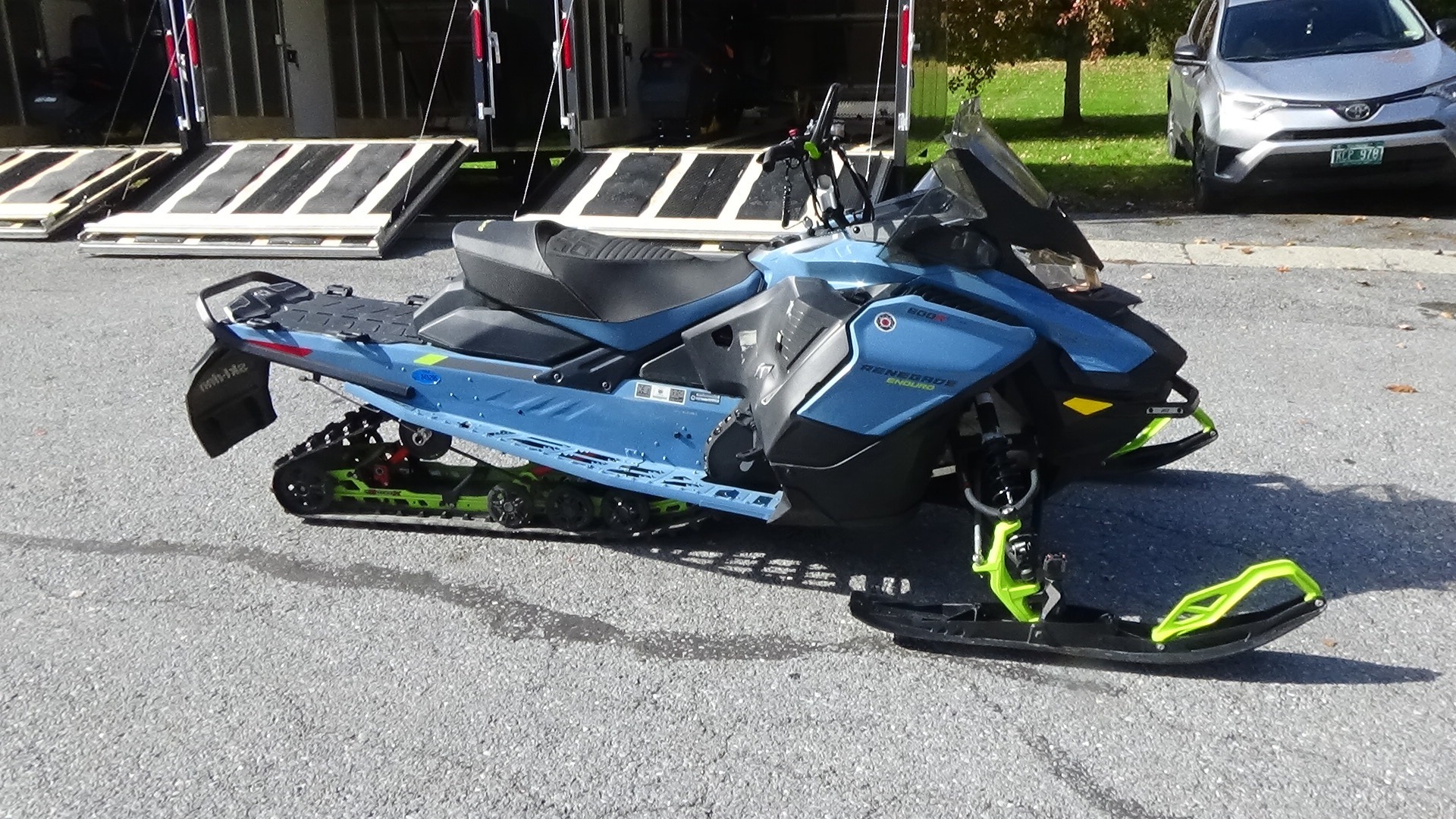 2022 Ski-Doo Renegade Enduro 600R E-TEC ES RipSaw 1.25 in bennington VT