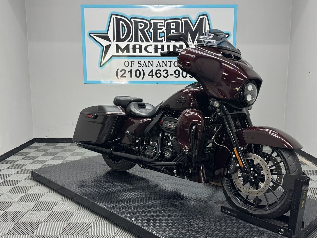2019 Harley-Davidson® FLHXSE - CVO Street Glide® CVO in San Antonio, TX