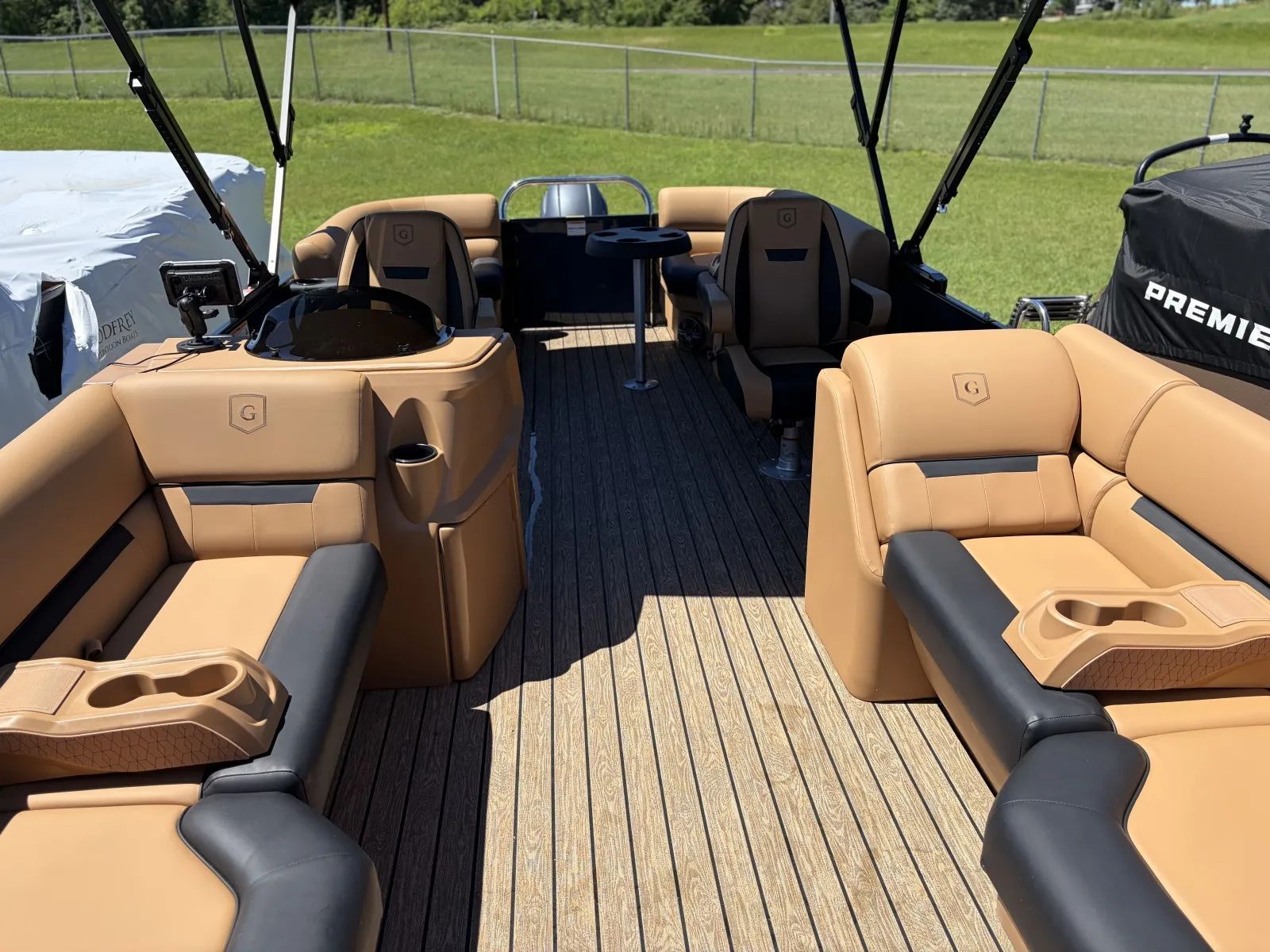 2027 Godfrey XPERIENCE 2286 SBX 115HP BUNK TRAILER in detroit lakes MN