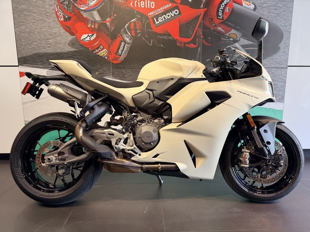 2025 Ducati Panigale V2 V2 in Miami, FL
