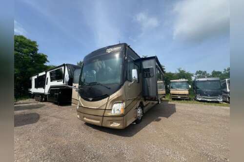 2014 Fleetwood Discovery 40X in elkhorn WI